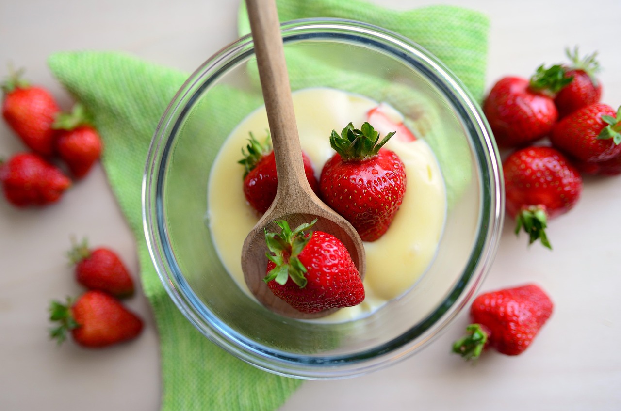 strawberries, fruit, berry, pudding, dessert, cooking, cooking, cooking, cooking, cooking, cooking